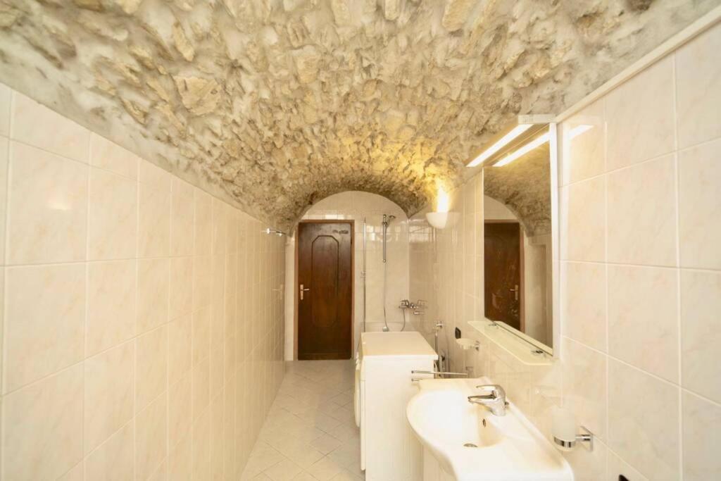 Contempora Apartments - Ca' Brenta Garden سان فيديل إنتيلفي المظهر الخارجي الصورة